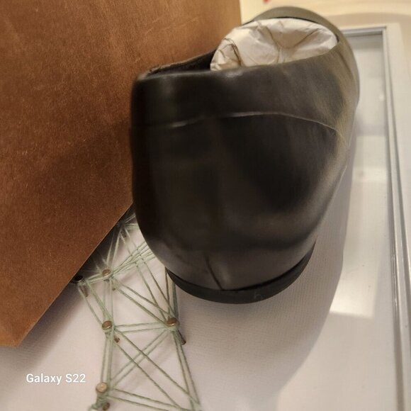 Softwalk Sonoma Ballet Flats. Black. Leather. NIB. Size 10 - Picture 4 of 12